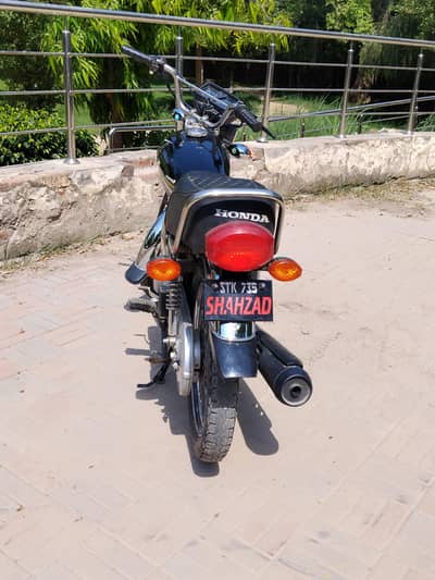 Honda CG 125 Black 14 model
