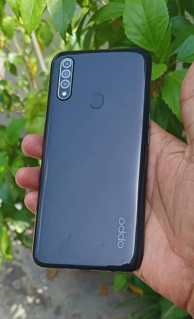 Oppp A31 Dual Sim 8 / 256  ( Sirf WhatsApp Pe Contact Karn)