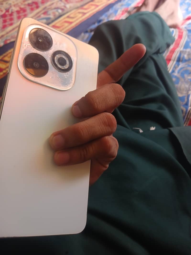 Infinix Smart 8 Pro 4