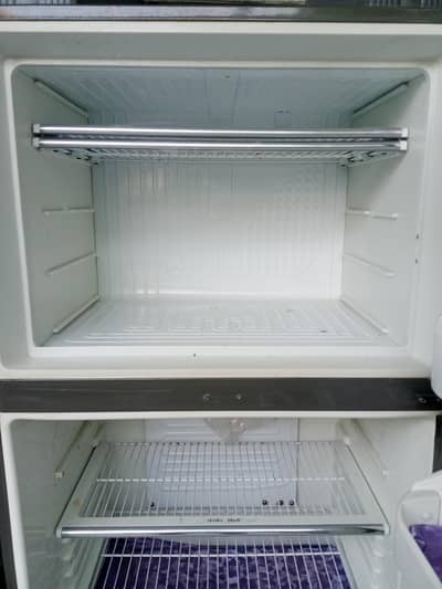dawlance refrigerator