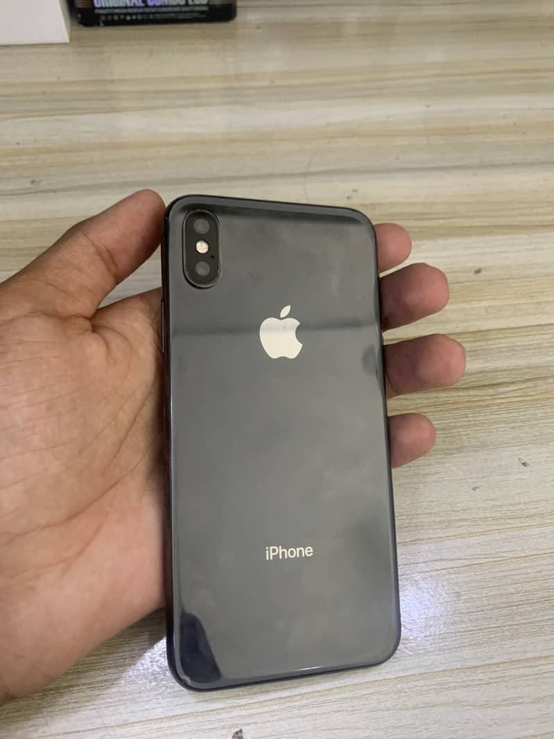 Apple iPhone X 1