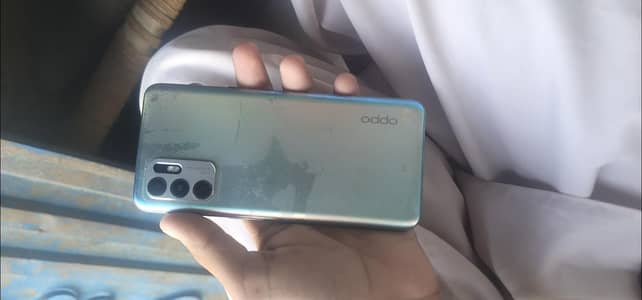 OPPO Reno6