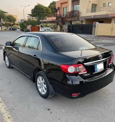 Toyota Corolla GLI Automatic 2011