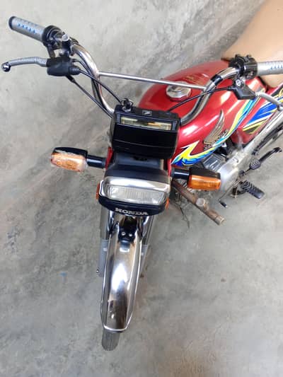HONDA CD 70 2021 MODEL