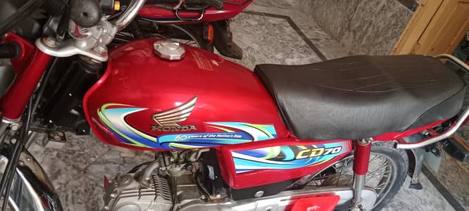one handed CD 70 for sale