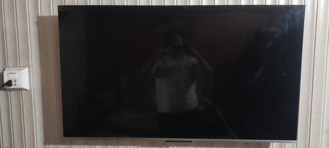 TCL google tv c635 broken screen but tv is ok