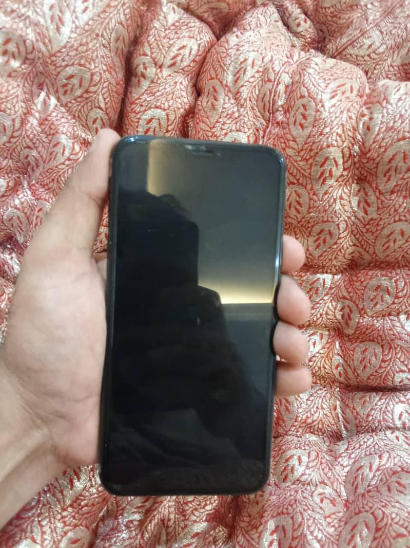 Apple iPhone X 11