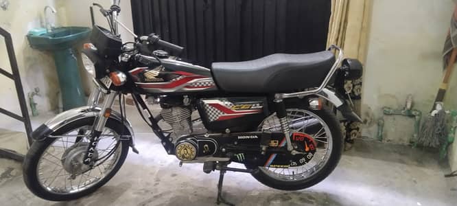 bike is new bike ki file mukamal ha or smart card bi ha or bico matric
