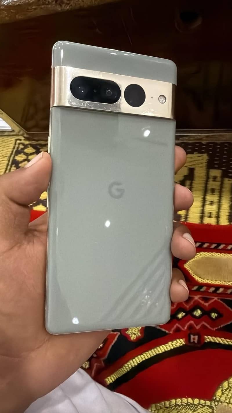 Google Pixel 7 Pro 2