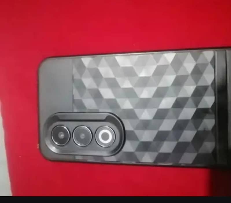 Itel S25 1
