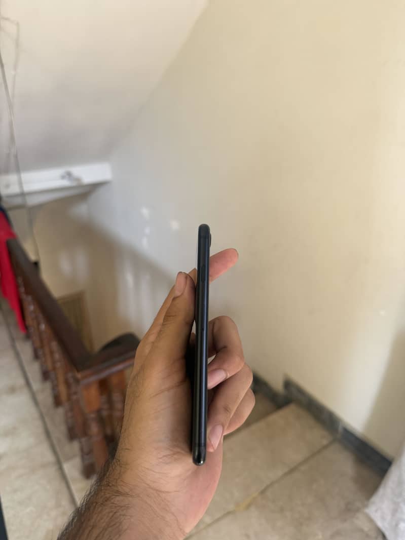 Apple iPhone SE 2