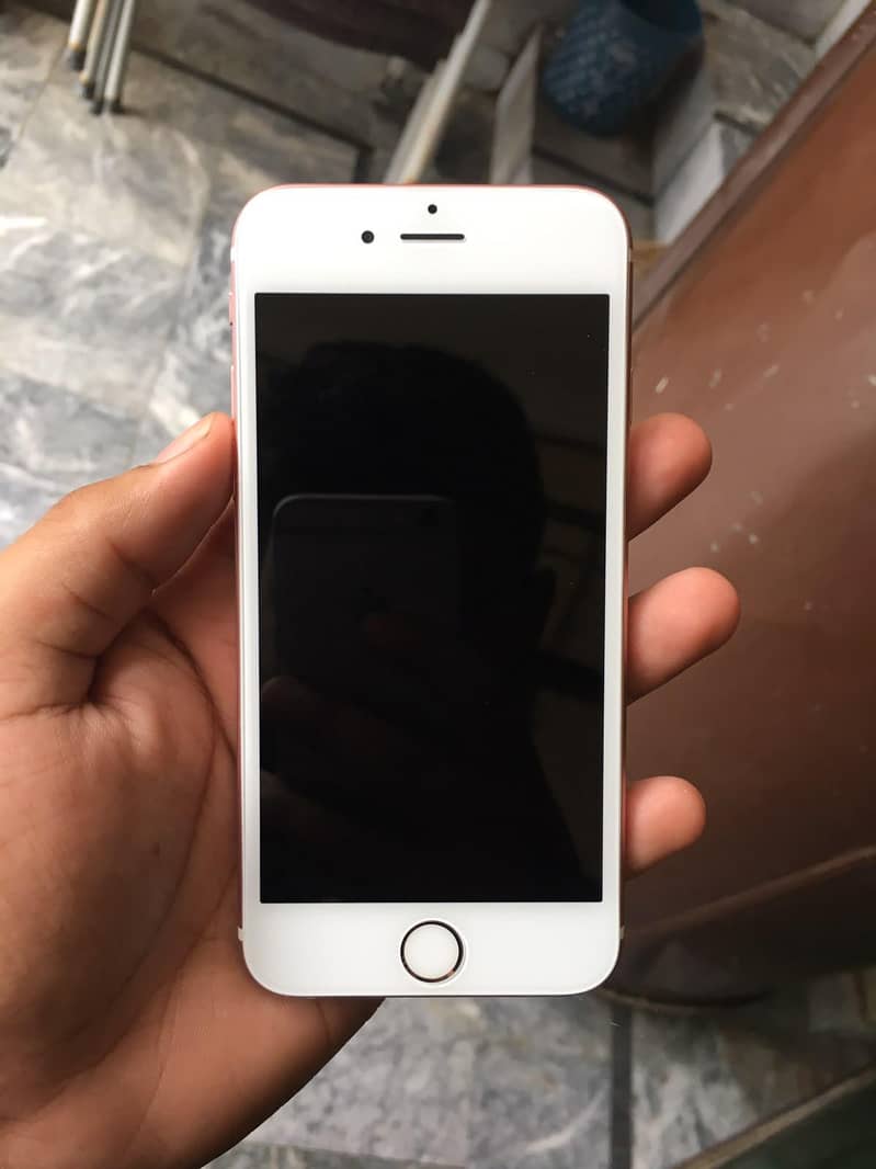 Apple iPhone 6S 6