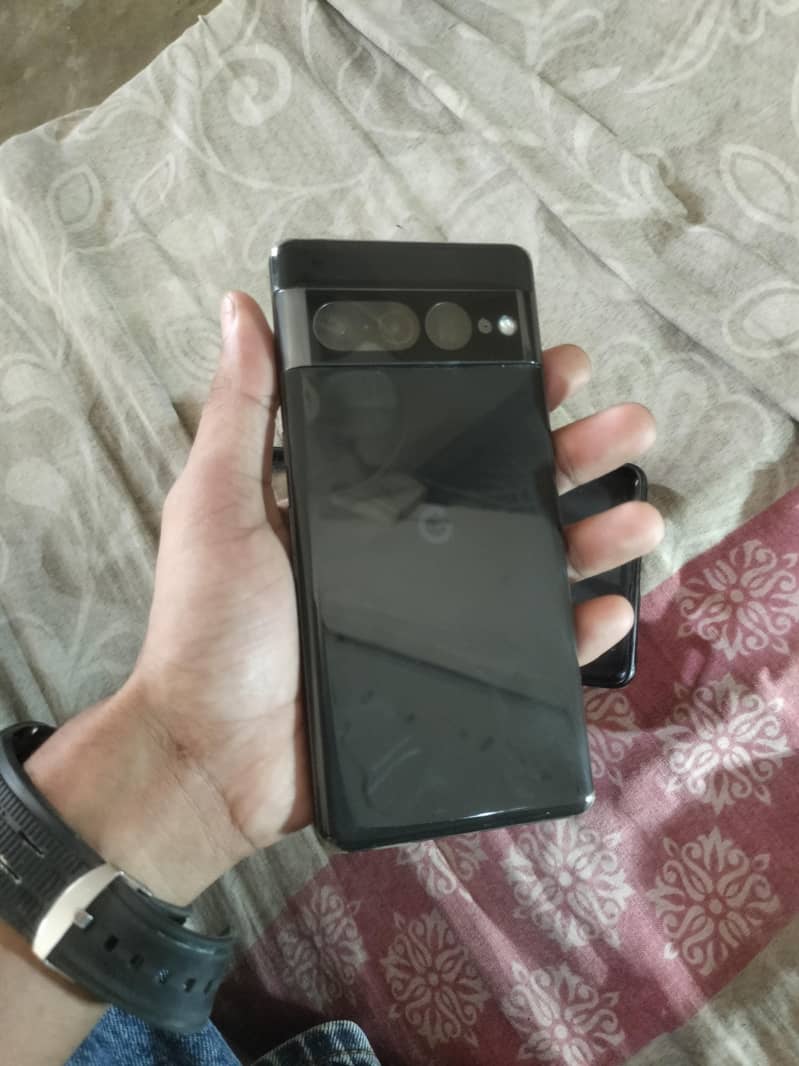 Google pixel 7 pro 4