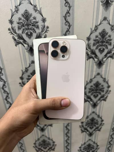 Apple iPhone 16 Pro Max