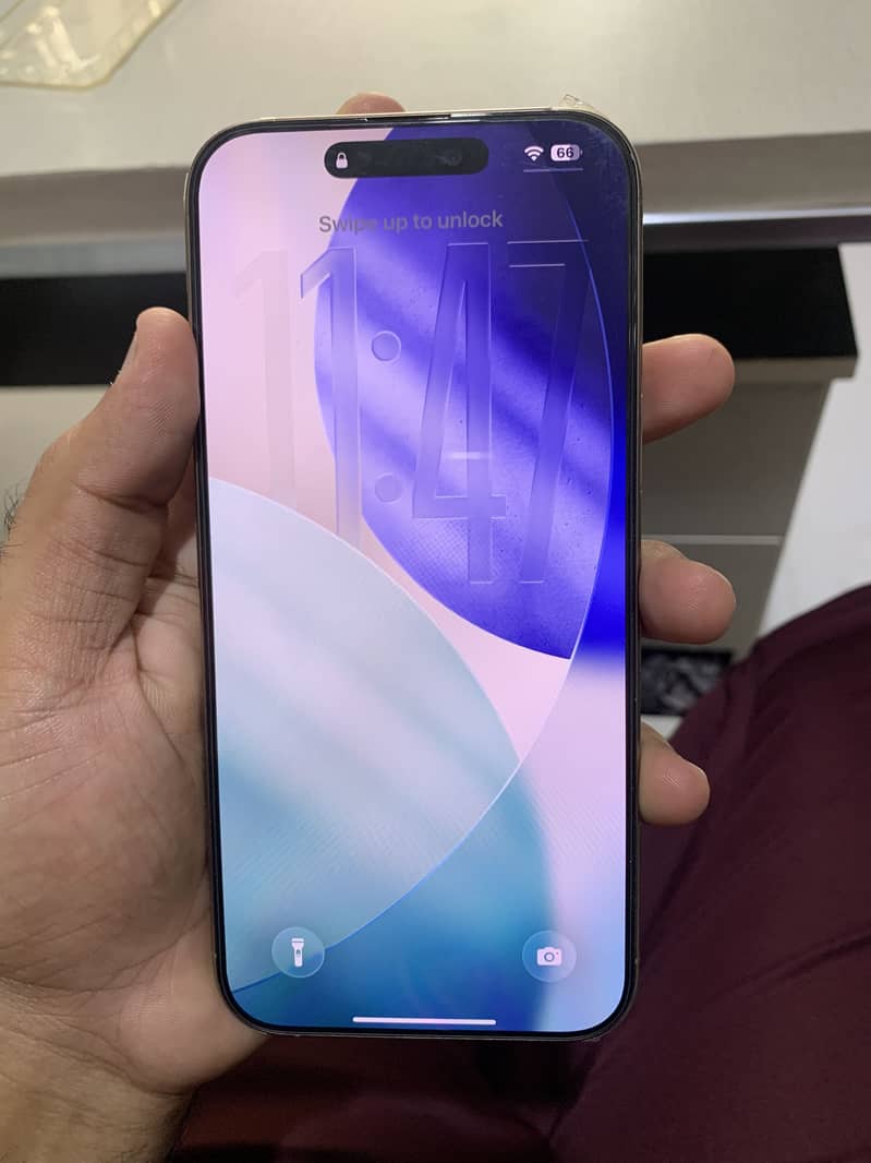 Apple iPhone 16 Pro Max 3