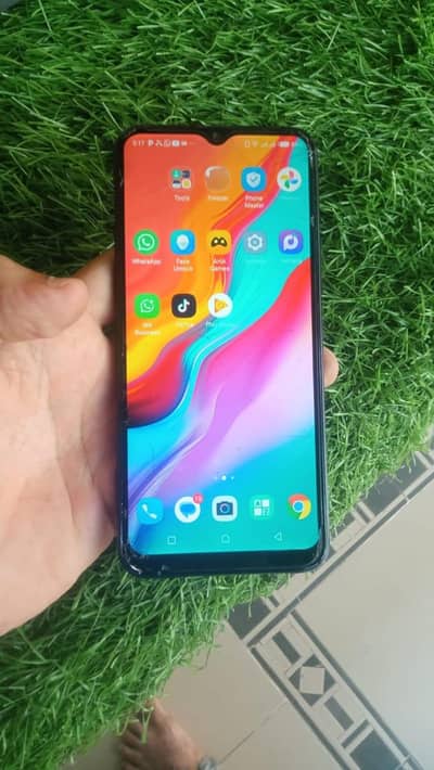 Infinix hot 8 lite with box 2/32 read full add