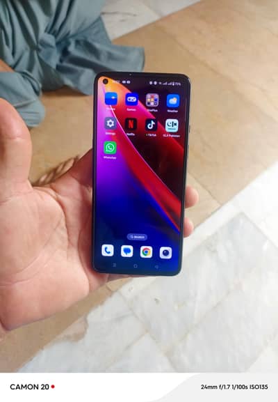 one plus 9/5G/8+8/128gb Al ok ha good Condition