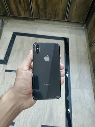 iPhone XS sim working
