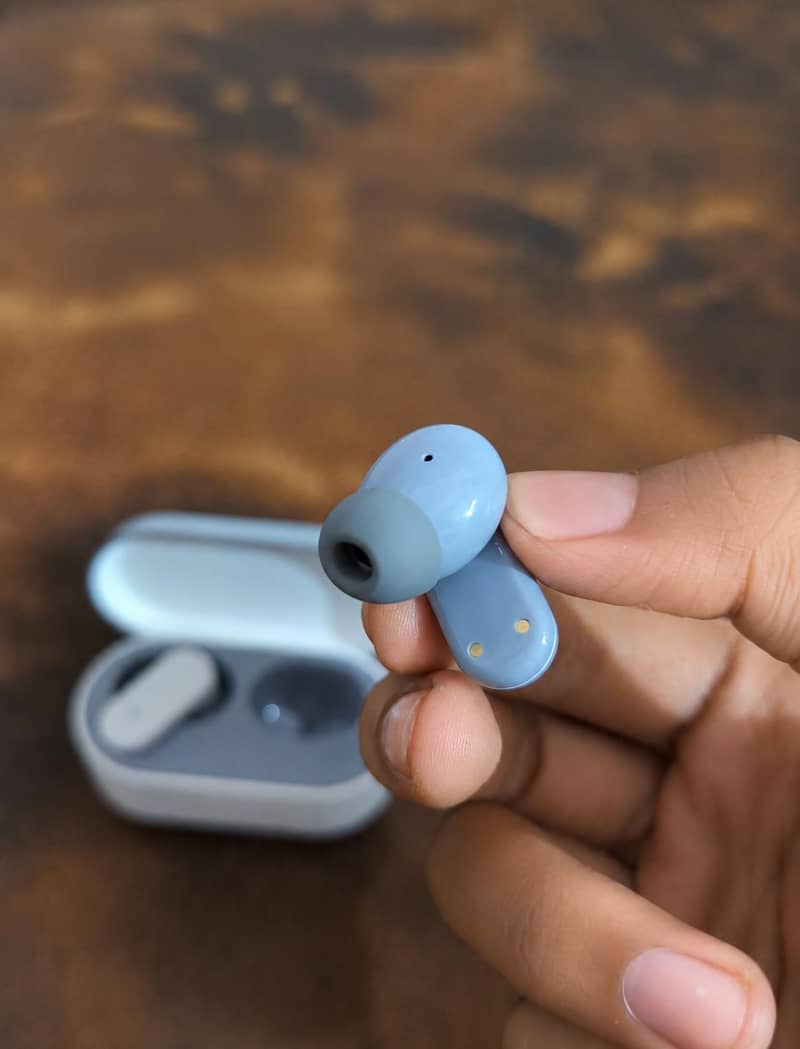 Buds pro 16 1