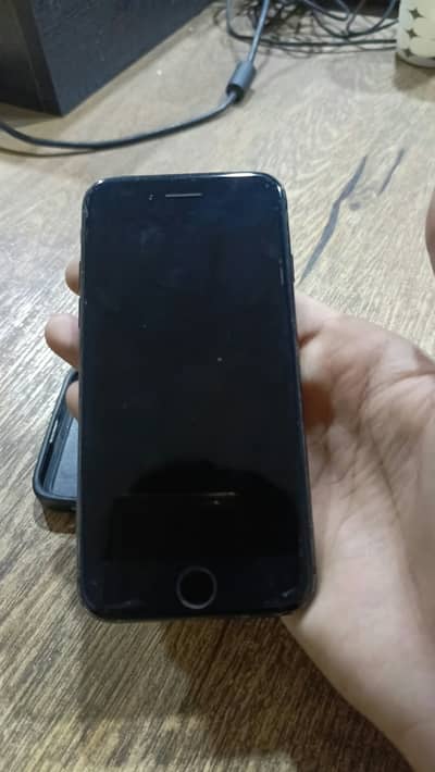 Apple iPhone 7