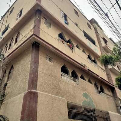 160 Sq. Yds. Corner G+4 Building for Sale | Already Rented | High Rental Income | Qayyumabad