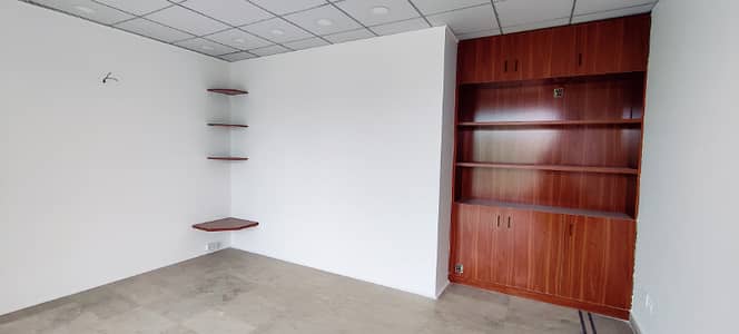 4 Marla 1st Floor Y Block Office For Rent
