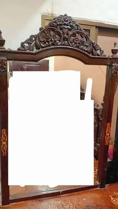 chinoti dressing table urgent sale