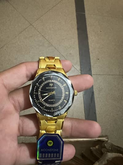 Premium Gold Colour Watch  * Stylish Gold Colour Watch