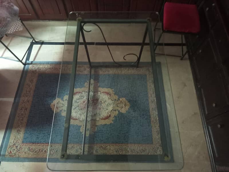 4 Seater Dining Table 4