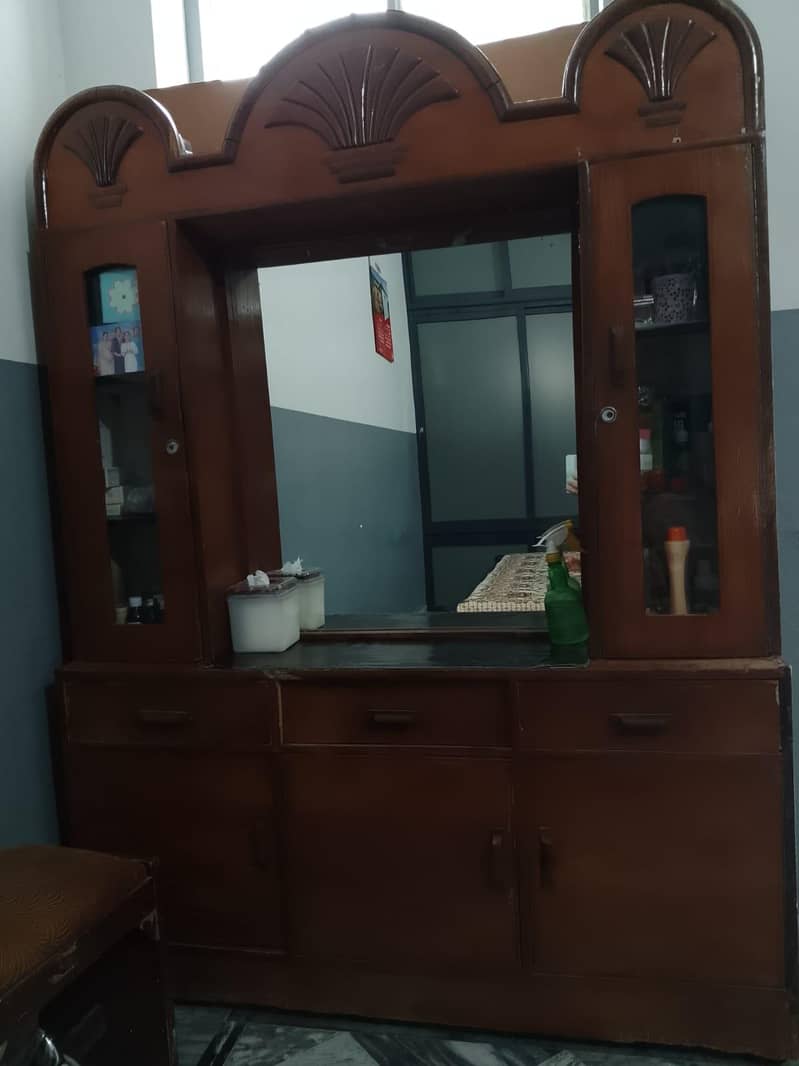 Dressing Table 1