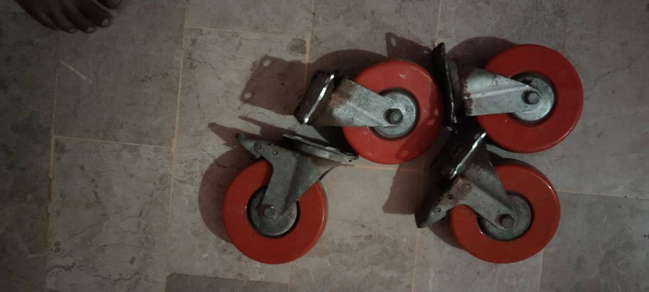 trolley 0