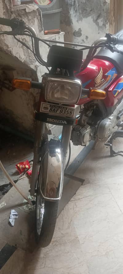 bike ki file ni hai card hai orgnal bio matric mil jy gi 03214180726