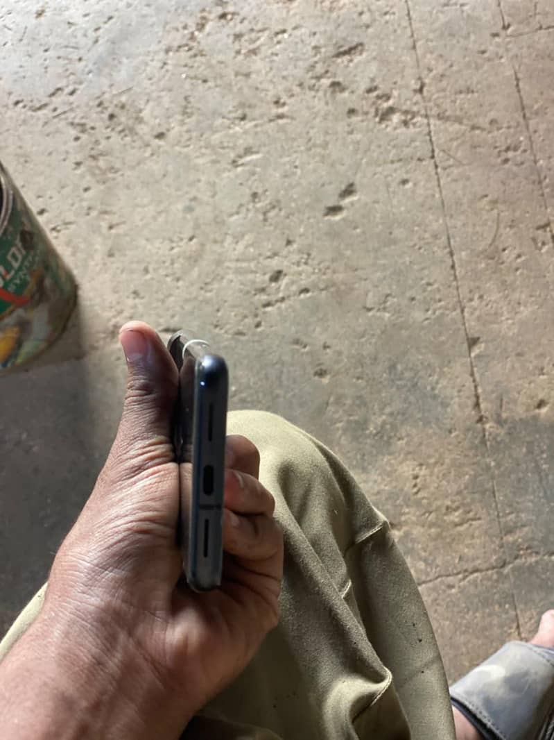 Google Pixel 8 1