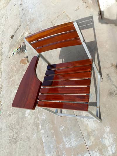 School chairs for sale