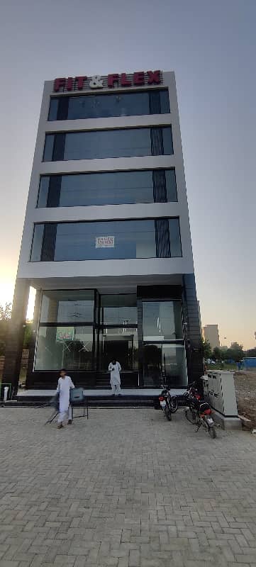 8 Marla New Plaza High Rental Yield
