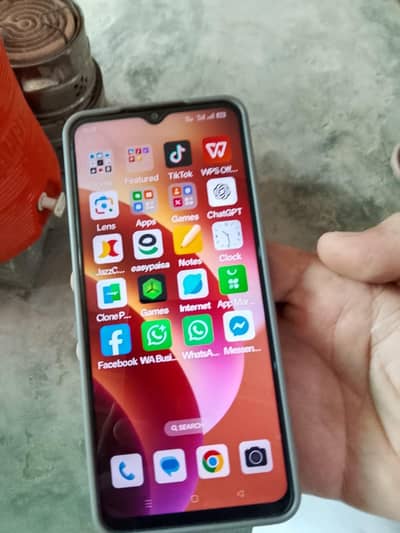 OPPO A18