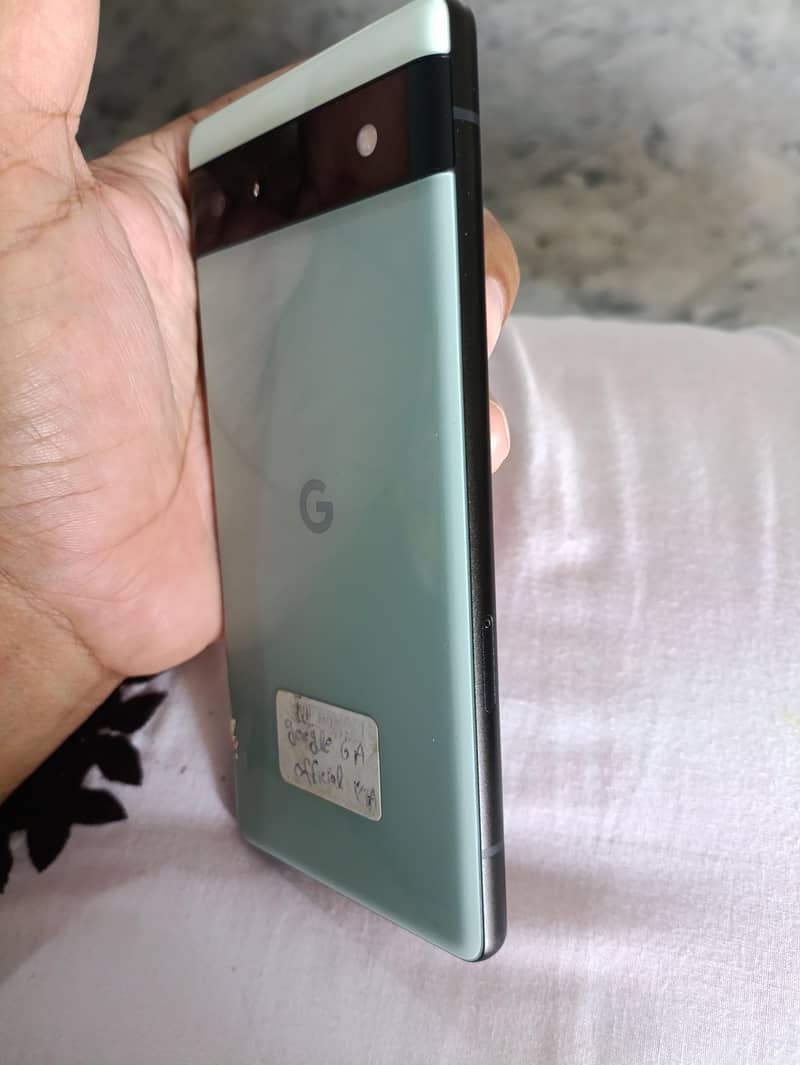 Google Pixel 6a 0