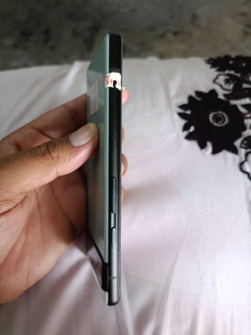 Google Pixel 6a 4