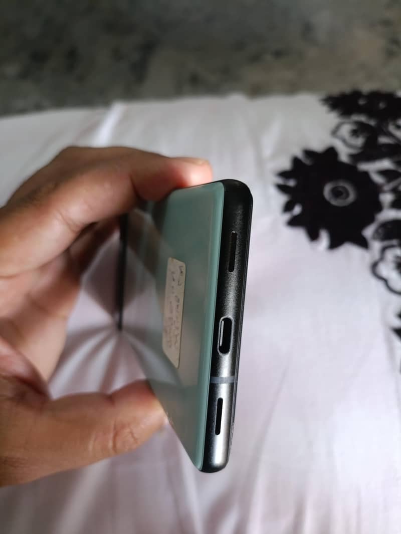 Google Pixel 6a 8