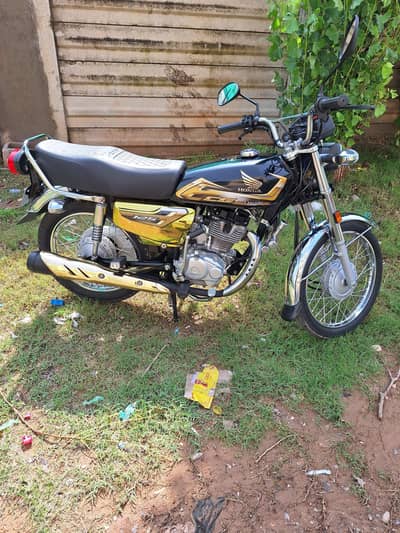Honda CG 125s Gold Edition 2025/2026 all punjab registered