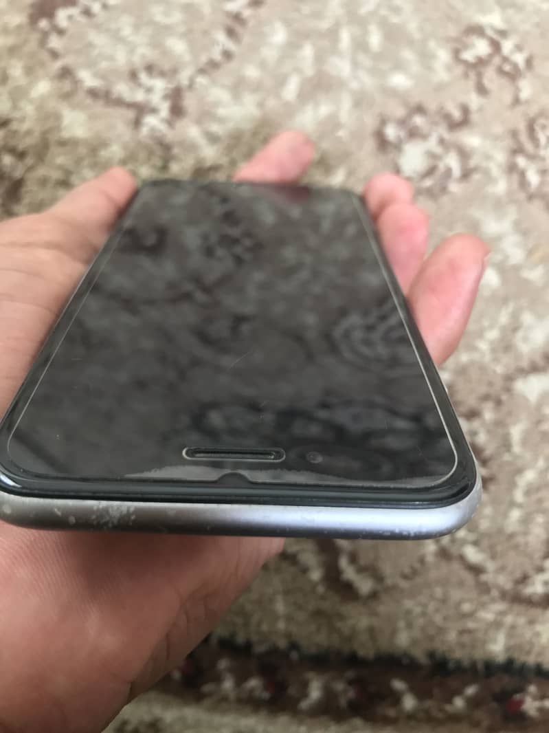 iphone 6s good condition 2