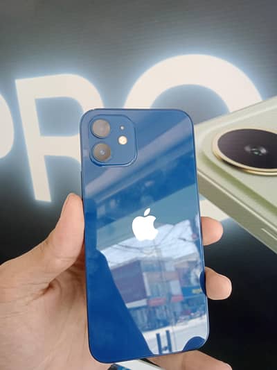 Apple iPhone 12