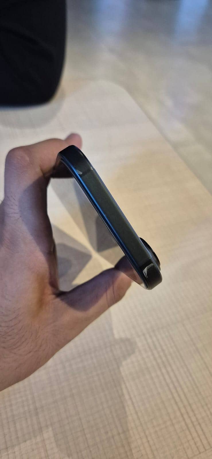 Apple iPhone 16 5
