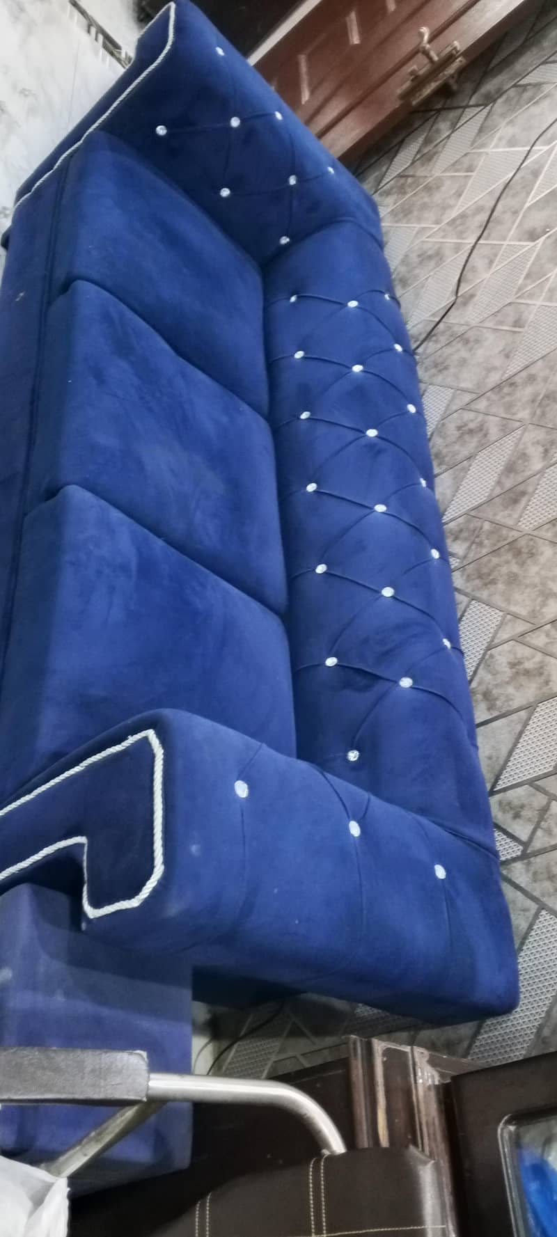 good condition sofa set 0