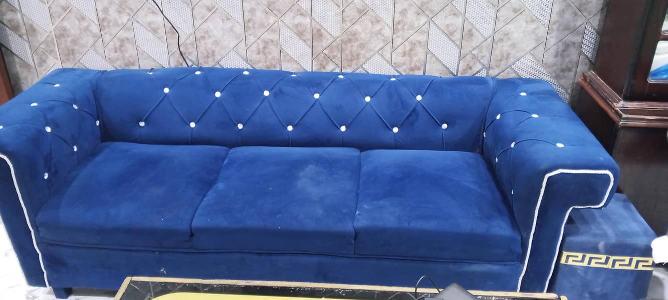 good condition sofa set 1