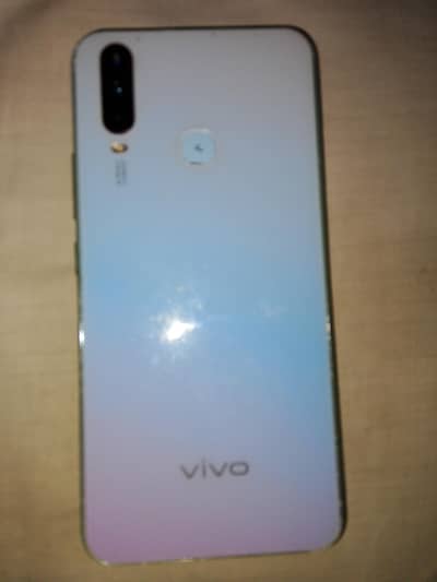 Vivo Y17
