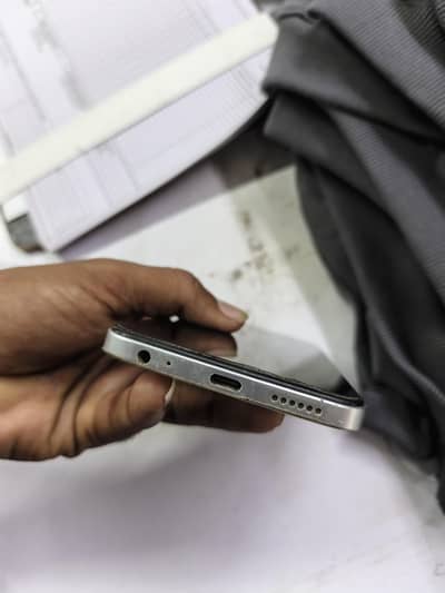 Tecno SPARK 30C