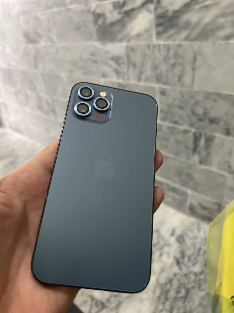 Apple iPhone 12 Pro 0