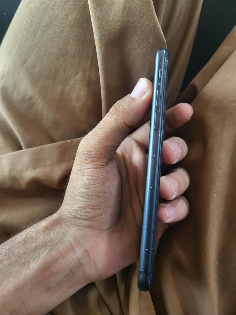 Apple iPhone 7 5