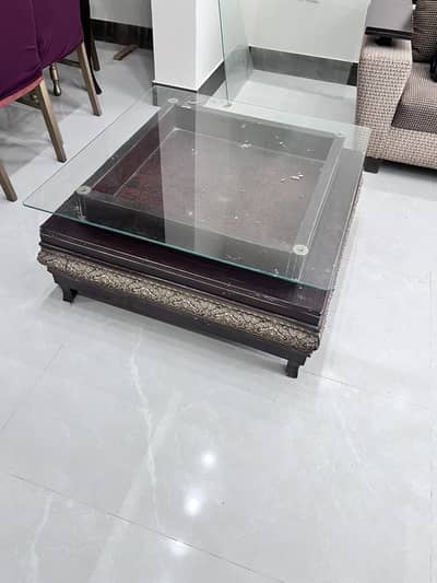 Used Drawing room 3 table set